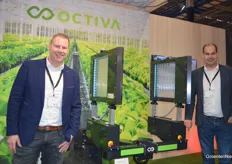 Thomas Hoeterickx of Octiva has been joined by Peter Könemann (left). Here the men are pictured with the two-armed Lumion UV-C robot.